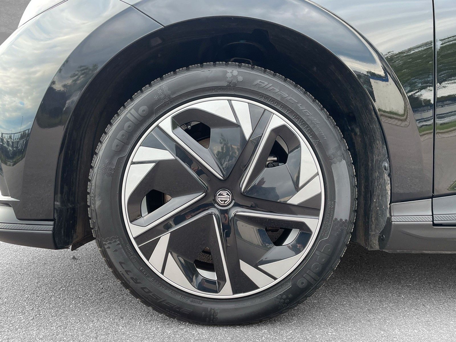 MG4 EV 64 kWh Luxury
