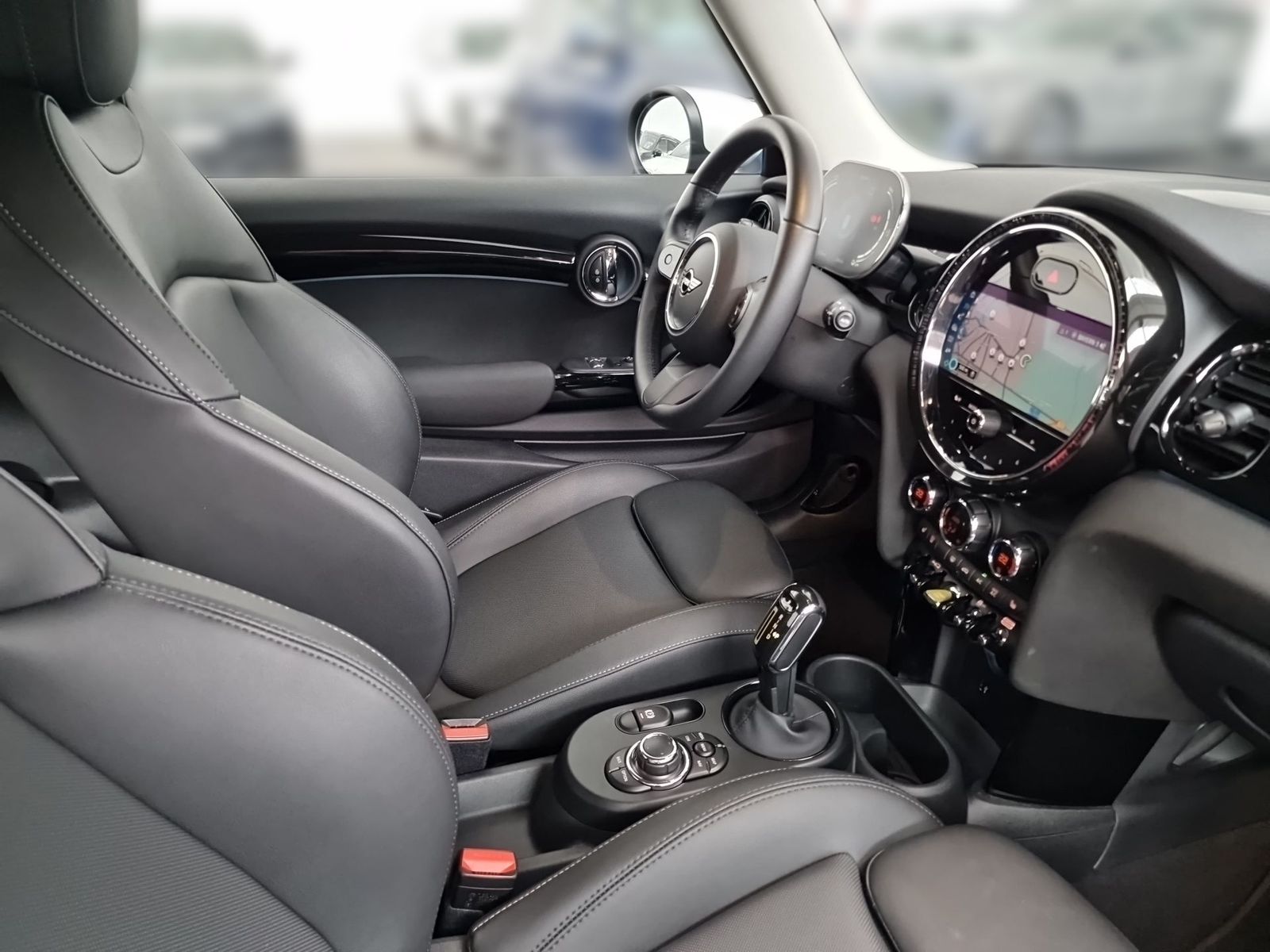 MINI Cooper SE 3-T. Classic - Samsaru's Car Outlet