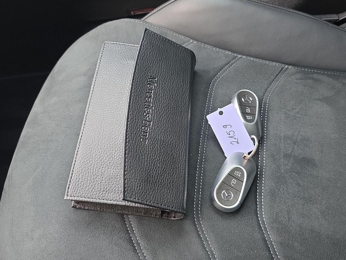 Mercedes-Benz E 220 d T 4Mat AMG DIGITAL PANO STNDHZ 360° LUFT