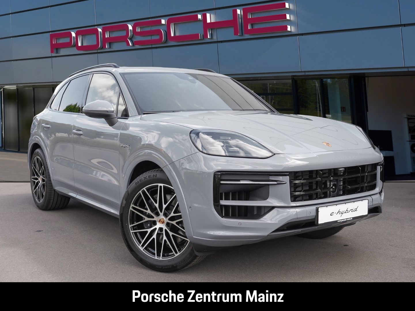 Porsche Cayenne E-Hybrid BOSE,Spo.Aga.,Pano.,HUD,Beif.Di