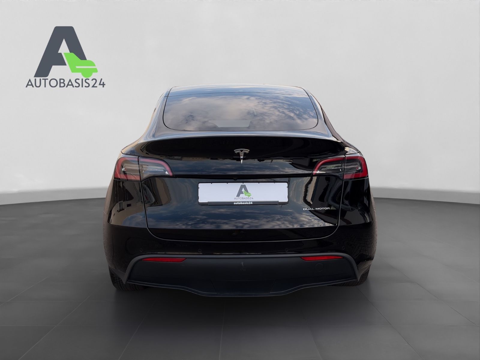 Tesla Model Y Long Range Dual AWD *AHK*1.Hand*Shanghai