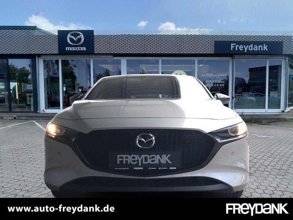 Mazda 3 2.5L e-SKYACTIV G 140ps Homura