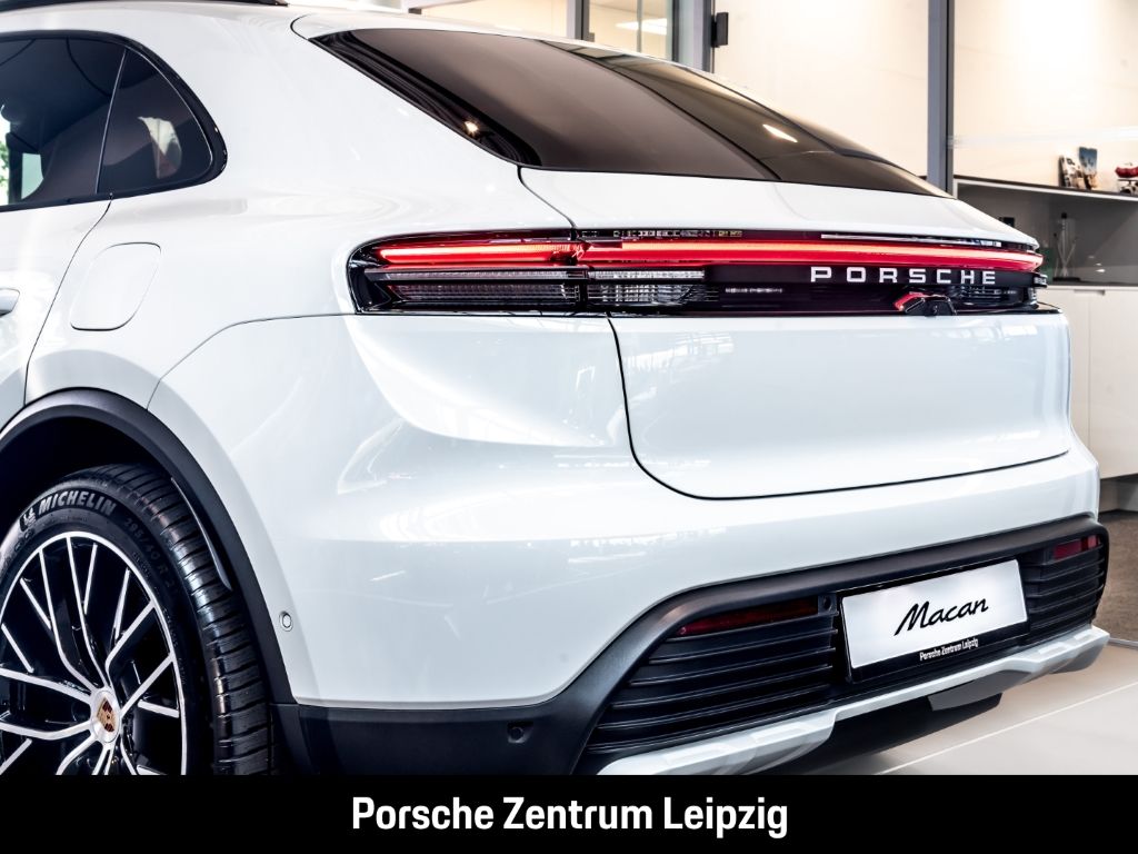Porsche Macan - Samsaru's Car Outlet