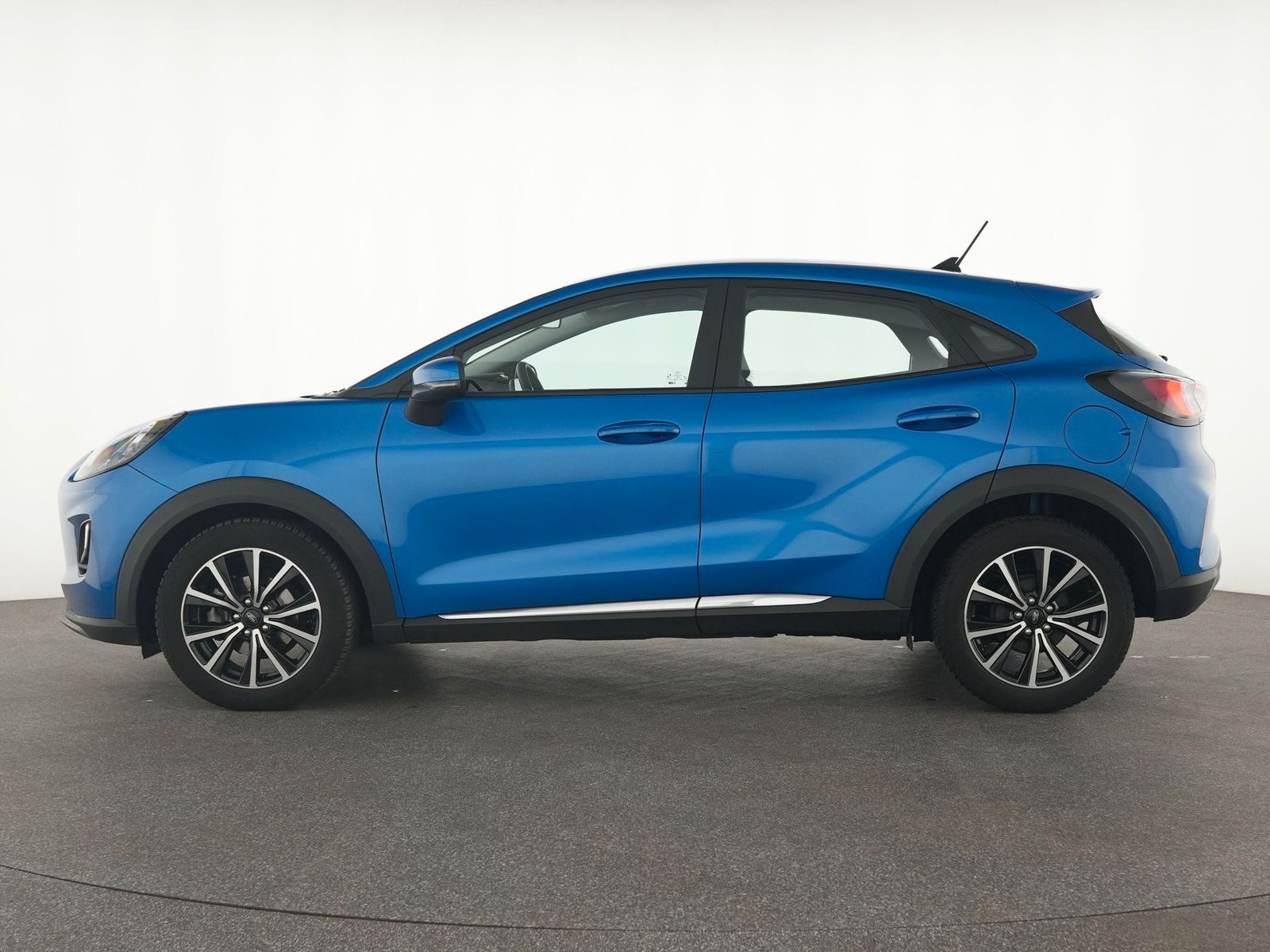 Ford Puma Titanium - Samsaru's Car Outlet