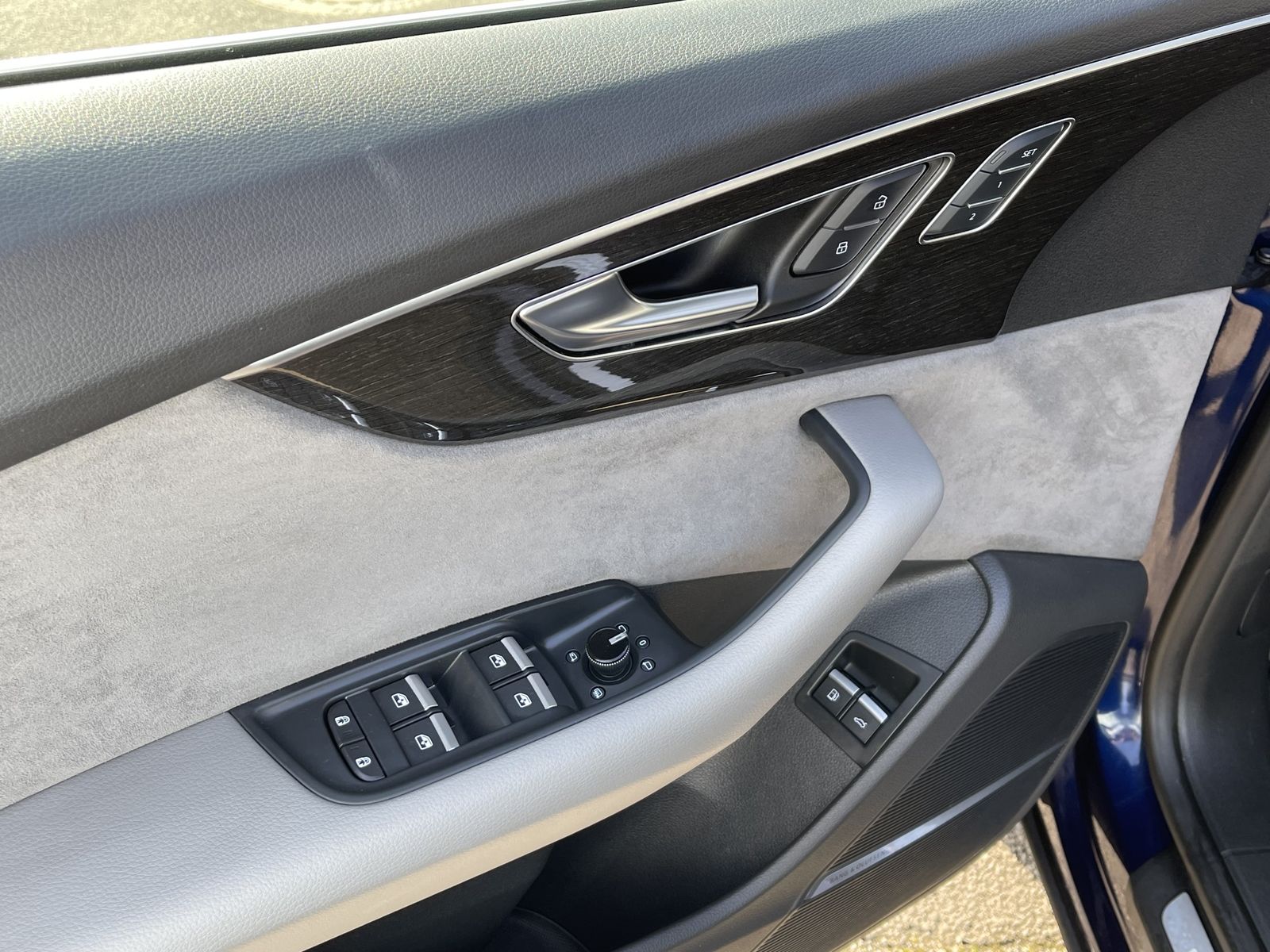 Audi Q8 55 TFSI e quattro tiptronic S line NP113.585€