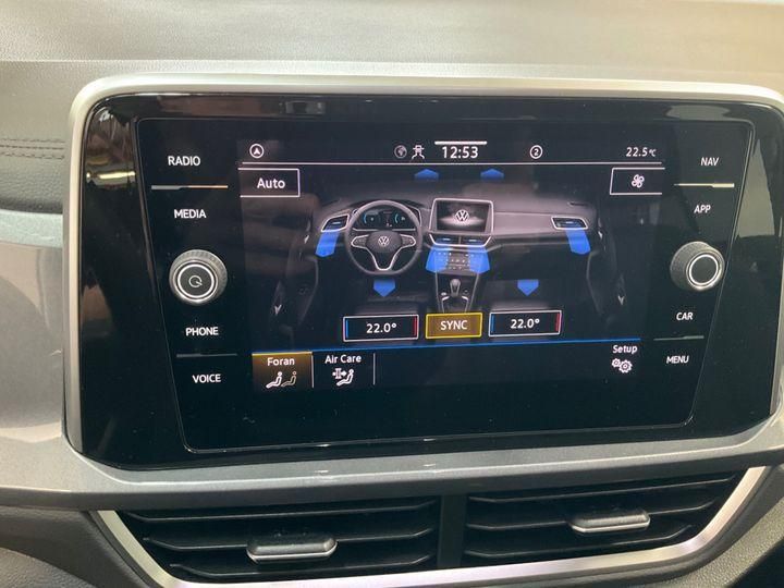 Volkswagen T-Roc 1.5 TSI STYLE - Samsaru's Car Outlet