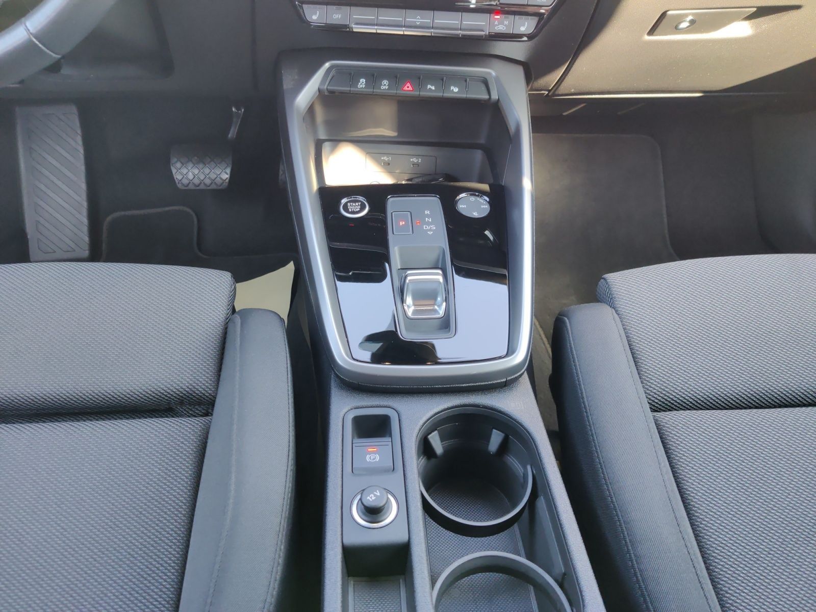 Audi A3 Limousine 35 TDI S-Tronic S-Line - Samsaru's Car Outlet