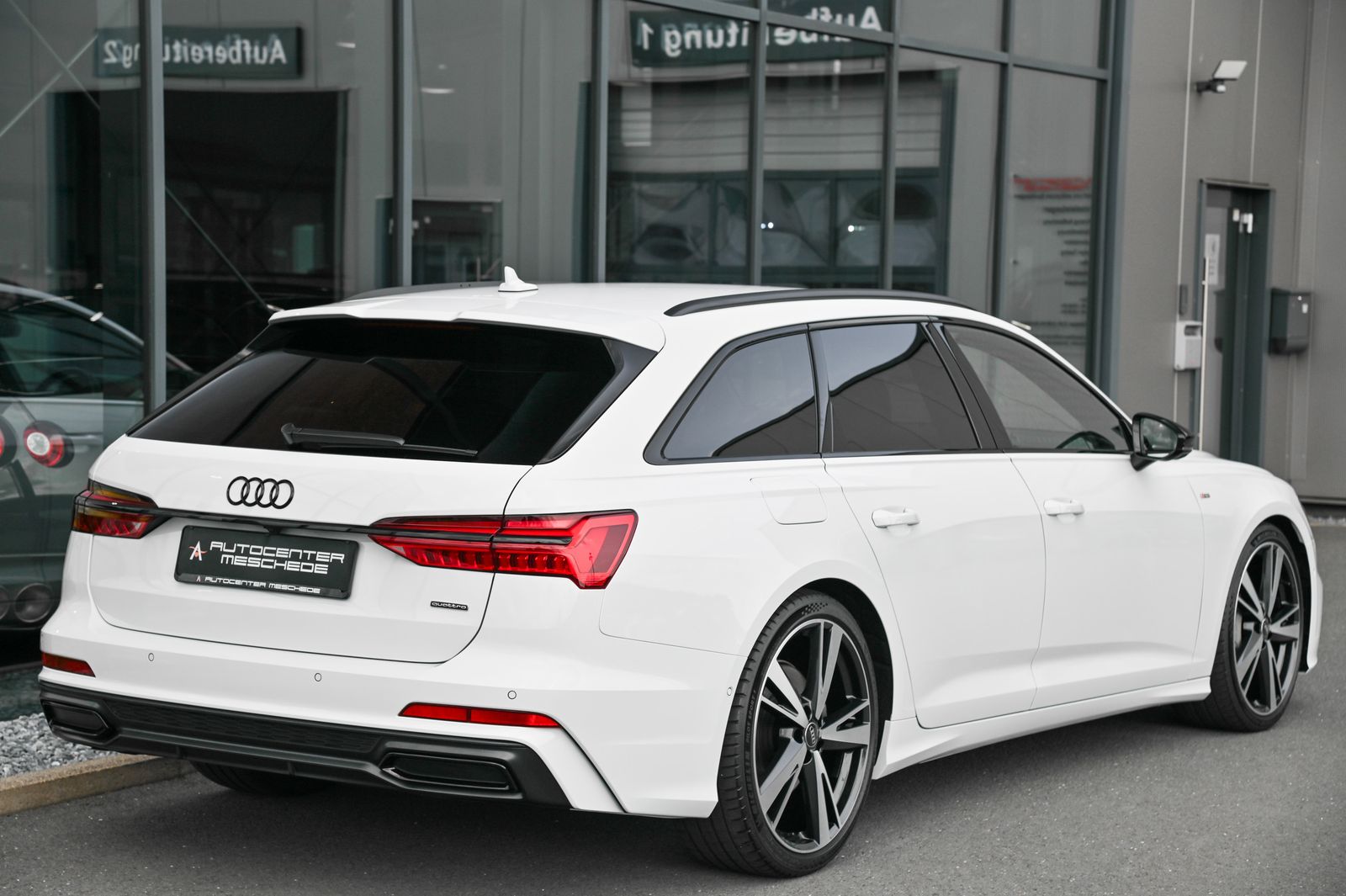 Audi A6 Avant 50 TDI quattro S line - Samsaru's Car Outlet