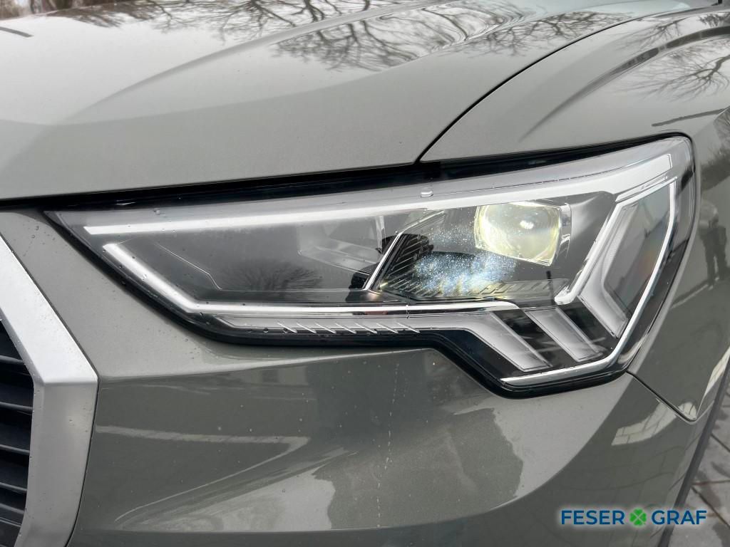 Audi Q3 35 TDI qu. S tronic - Samsaru's Car Outlet