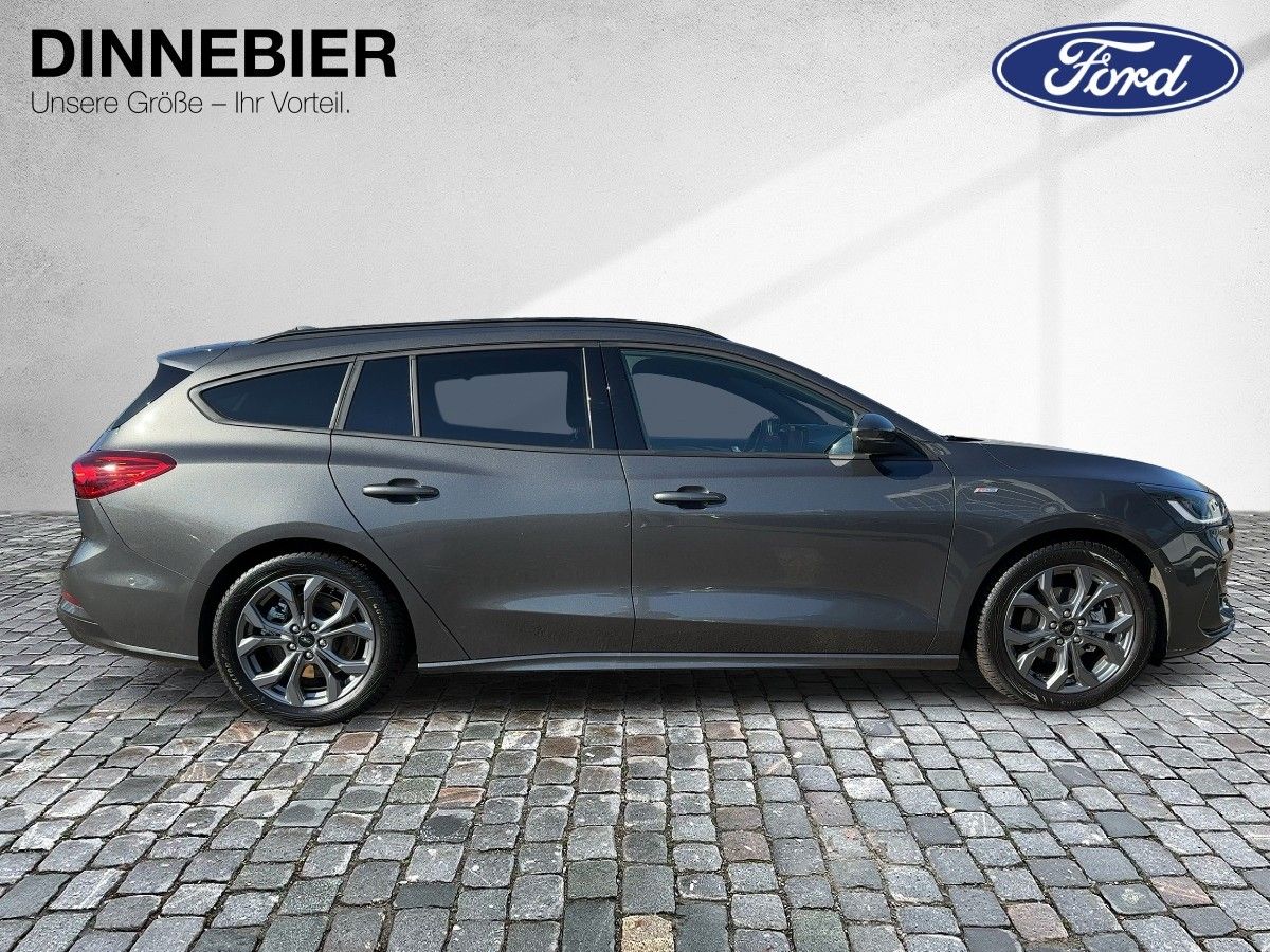 Ford Focus ST-Line X LED+AHK+Kamera+Winterpaket