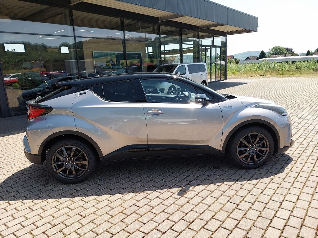 Toyota C-HR 2.0 Hybrid GR Sport - Samsaru's Car Outlet