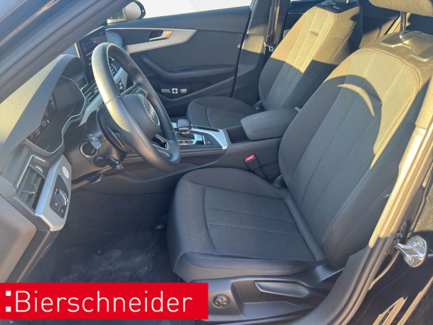 Audi A4 Lim 40 TDI qu S tronic line VIRTUAL COCKPIT L