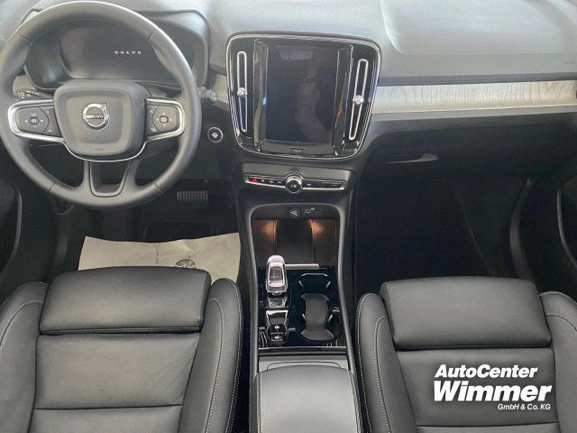 Volvo XC40 B4 Ultra Dark - Samsaru's Car Outlet
