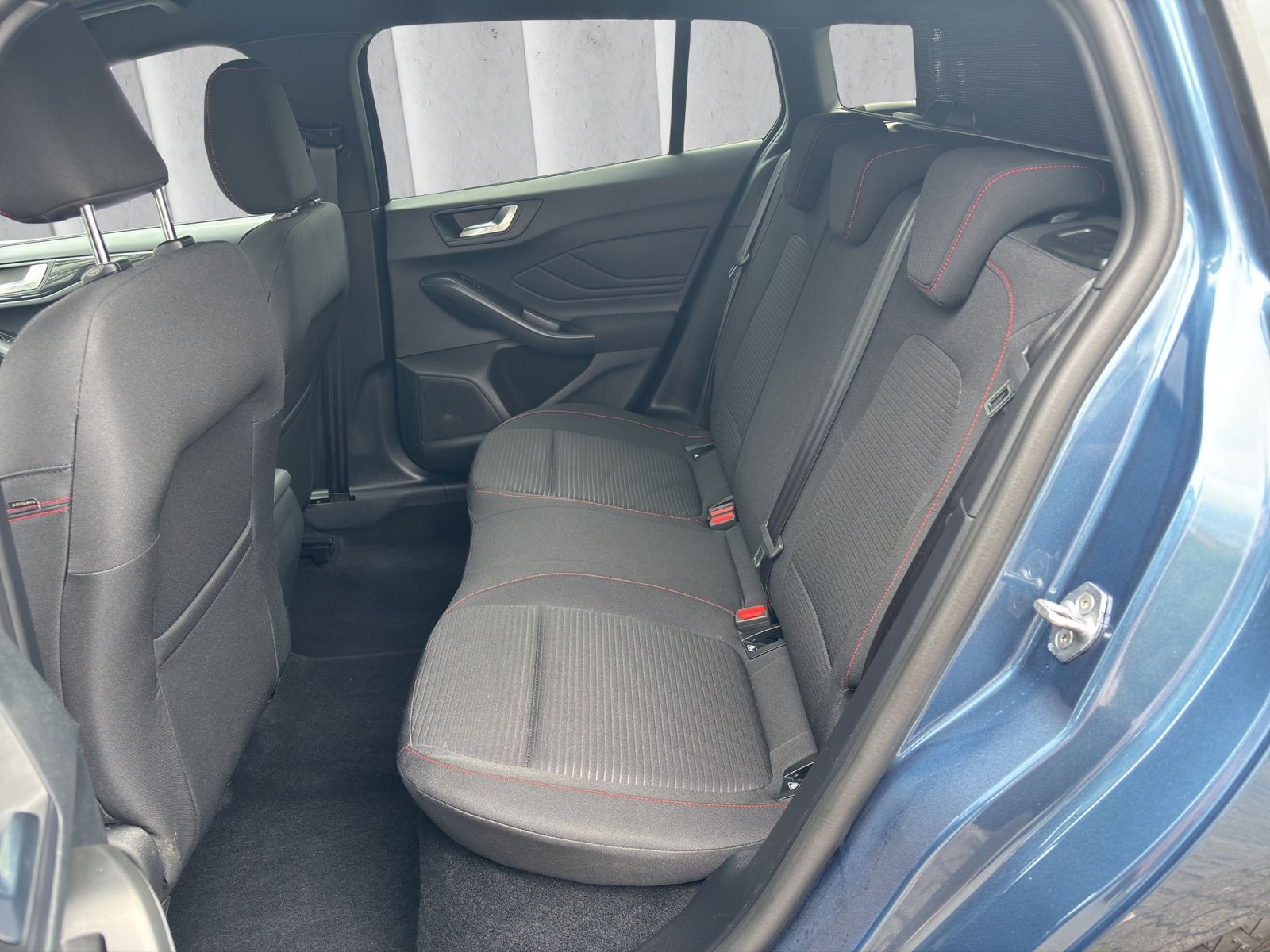 Ford Focus ST-Line Turnier Aut.*ACC*KAM*NAVI*LED*WINT