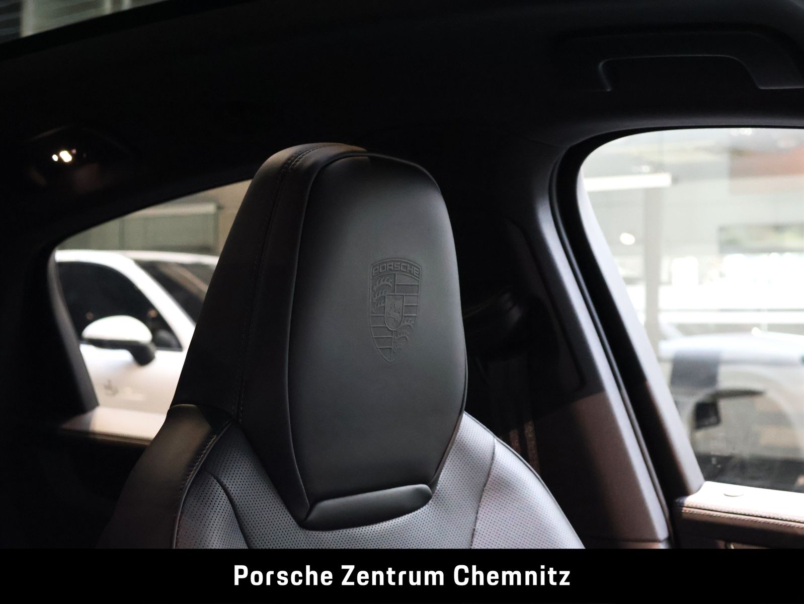 Porsche Cayenne E-Hybrid Coupé Luft;4+1 Sitze;BOSE;AHZV