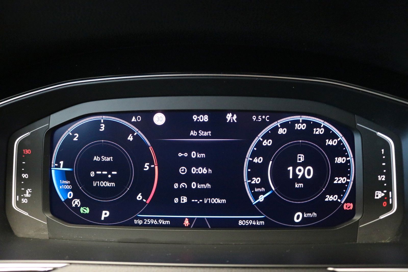 Volkswagen Passat Alltrack DCC HUD Matrix STHZ 360 Pano ACC