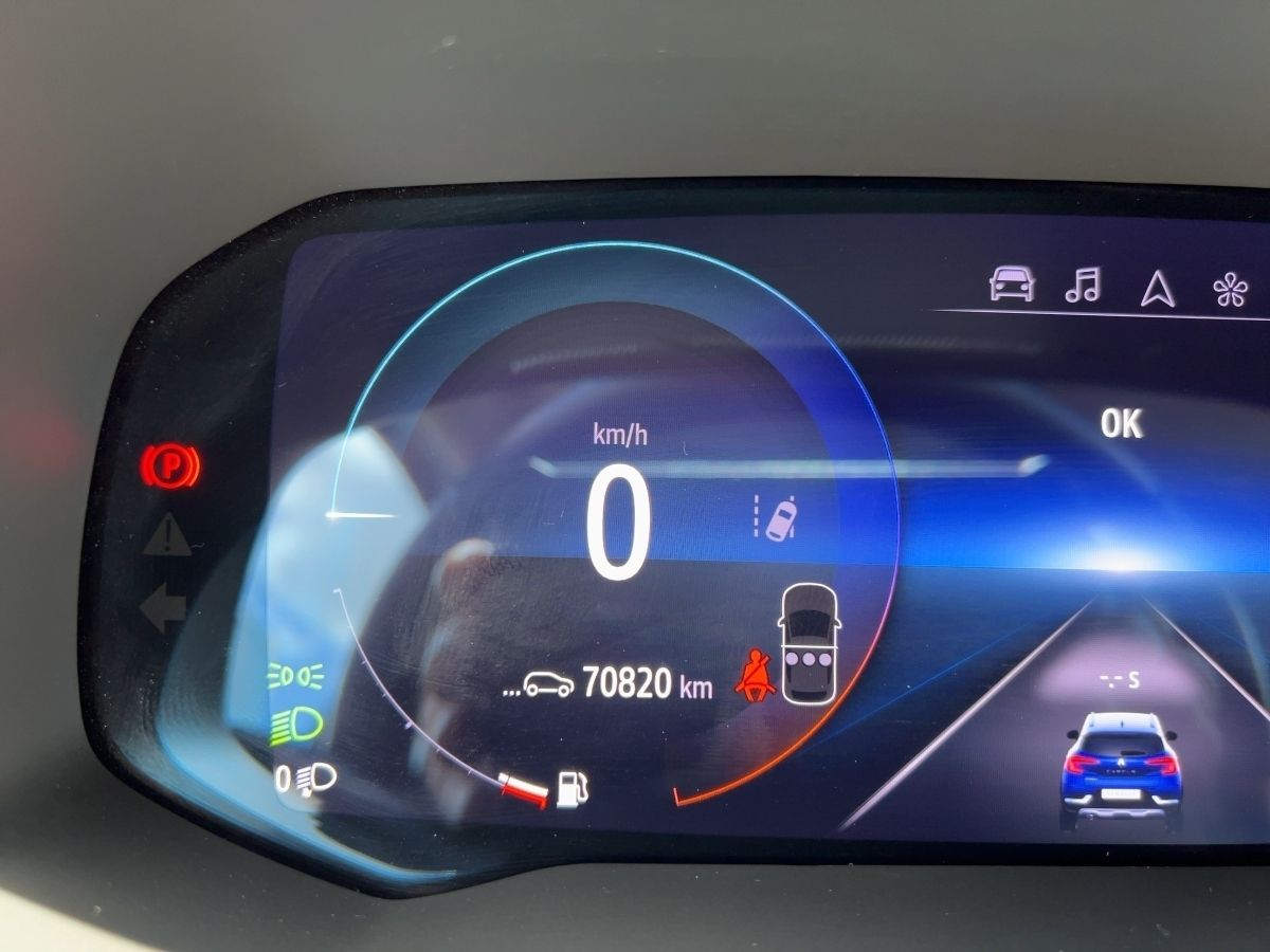 Renault Captur EDITION ONE E-TECH Plug-In HYBRID - Samsaru's Car Outlet