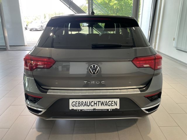 Volkswagen T-Roc 1.5 TSI Active - Samsaru's Car Outlet