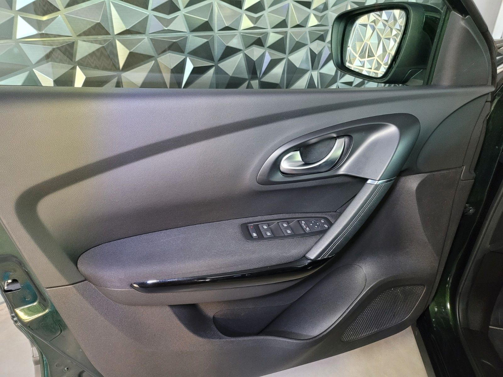 Renault Kadjar - Samsaru's Car Outlet