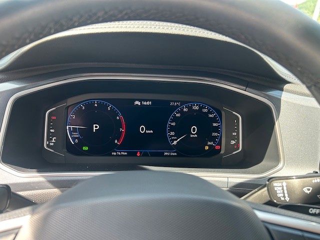Volkswagen T-Roc 1.5 TSI Style - Samsaru's Car Outlet