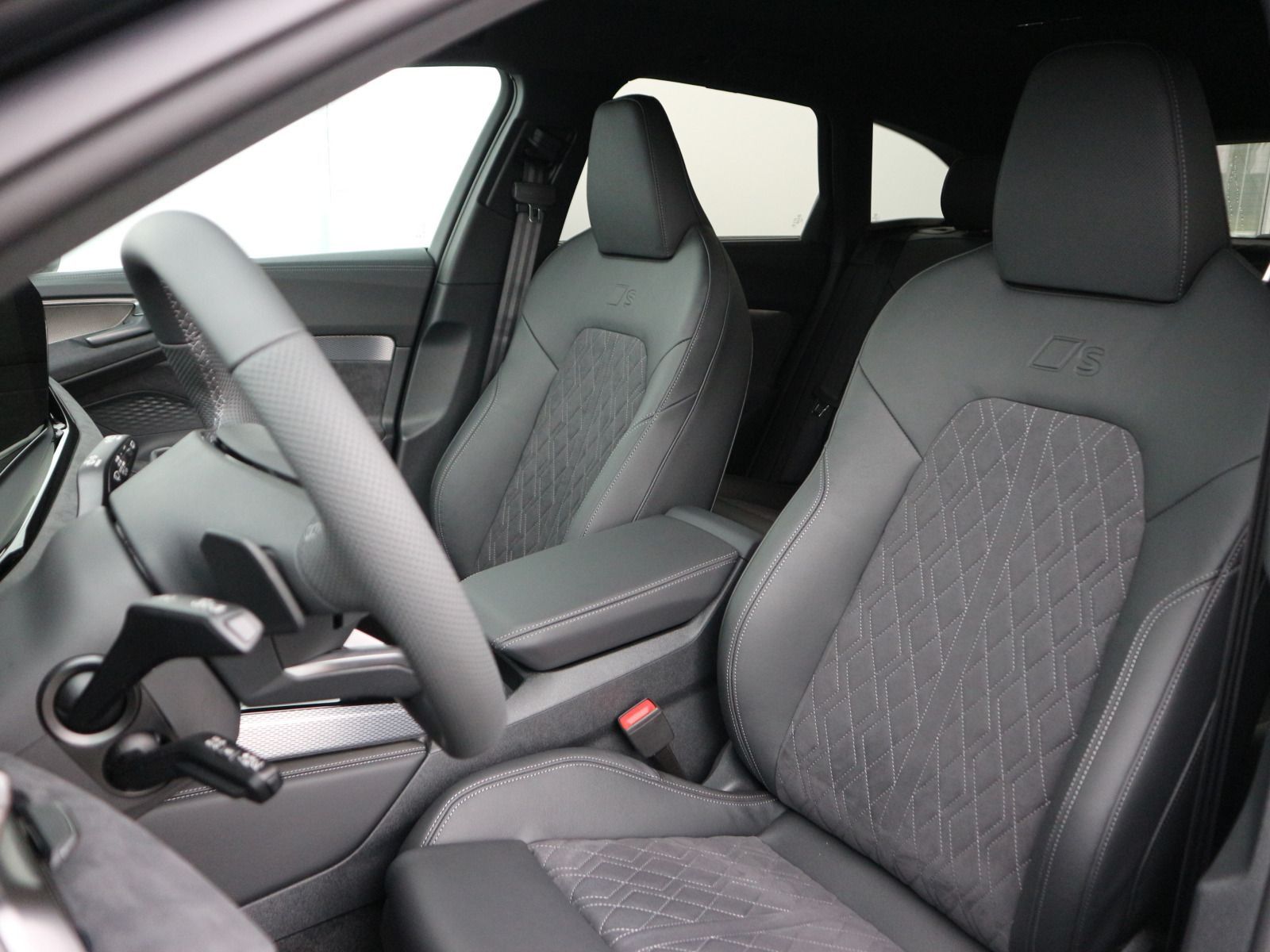 Audi A5 Avant TDI quattro 150 kW S tronic S line*AHK*