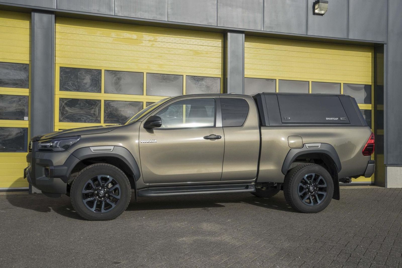 Toyota Hilux 2.8 D-4D Xtra Cab Invincible