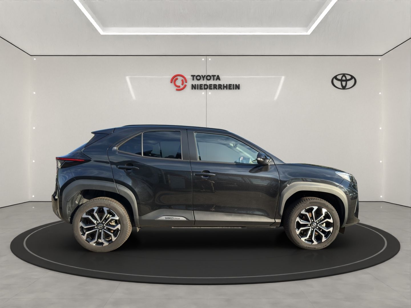 Toyota Yaris Cross Hybrid FWD Teamplayer+WINTER+GJ-RÄDE