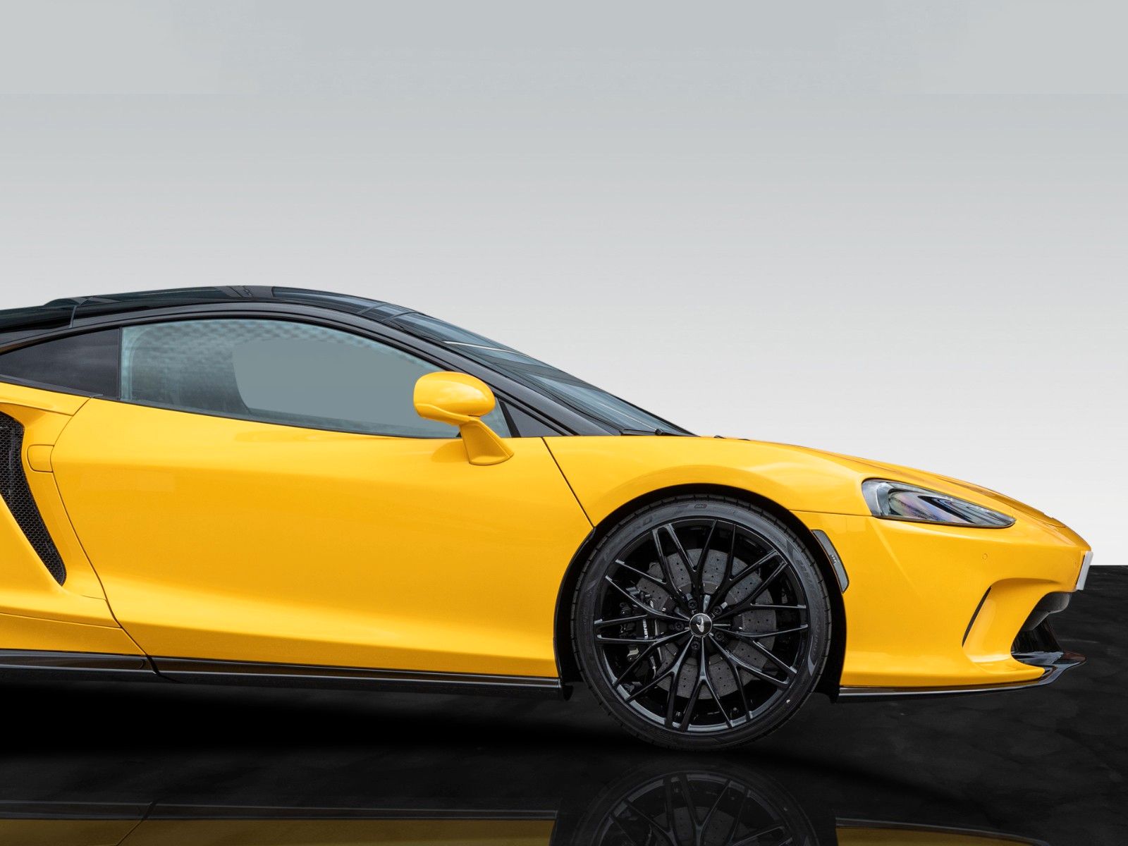 McLaren GT | MSO | Bowers&Wilkins | Premium Pack