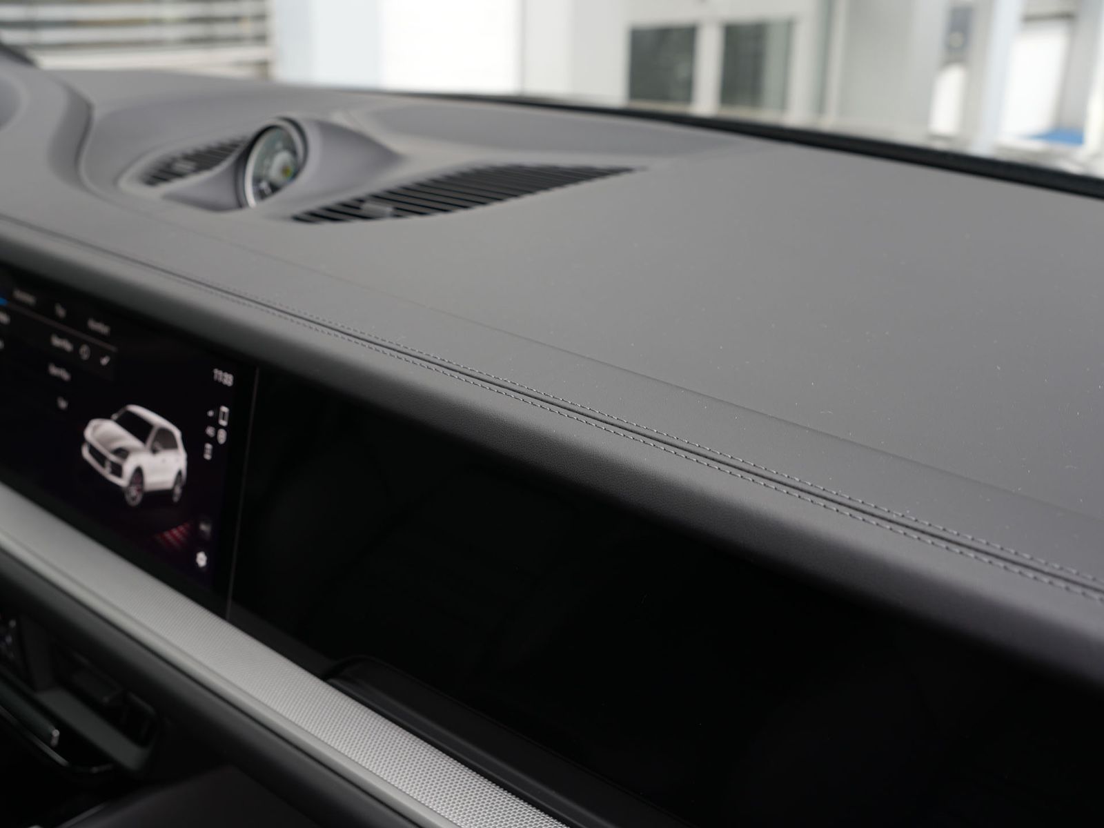 Porsche E-Hybrid MY24-INNODRIVE-ACC-LUFTF.-PANO-BOSE-RS