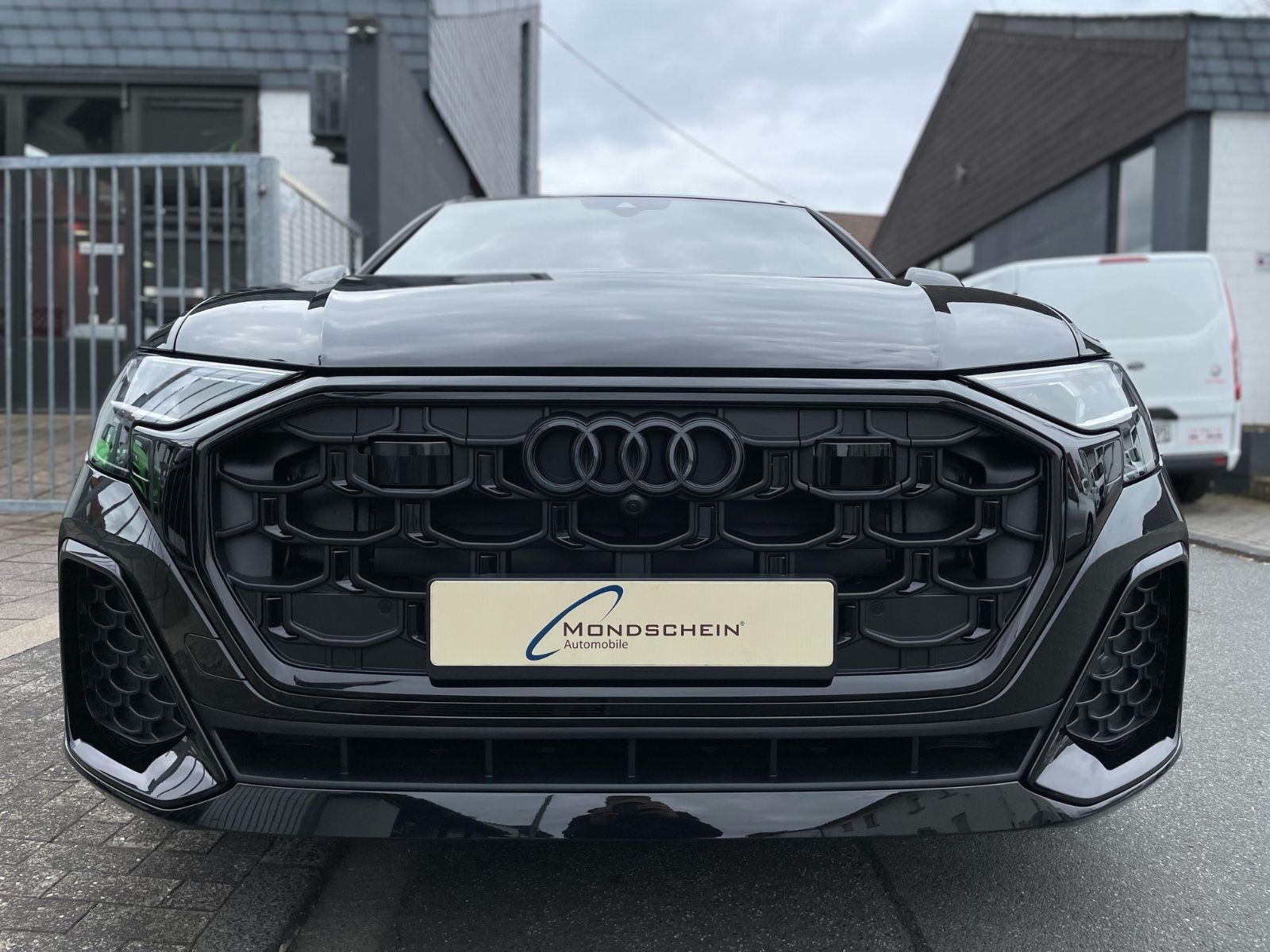 Audi Q8 50 TDI Facelift - Samsaru's Car Outlet