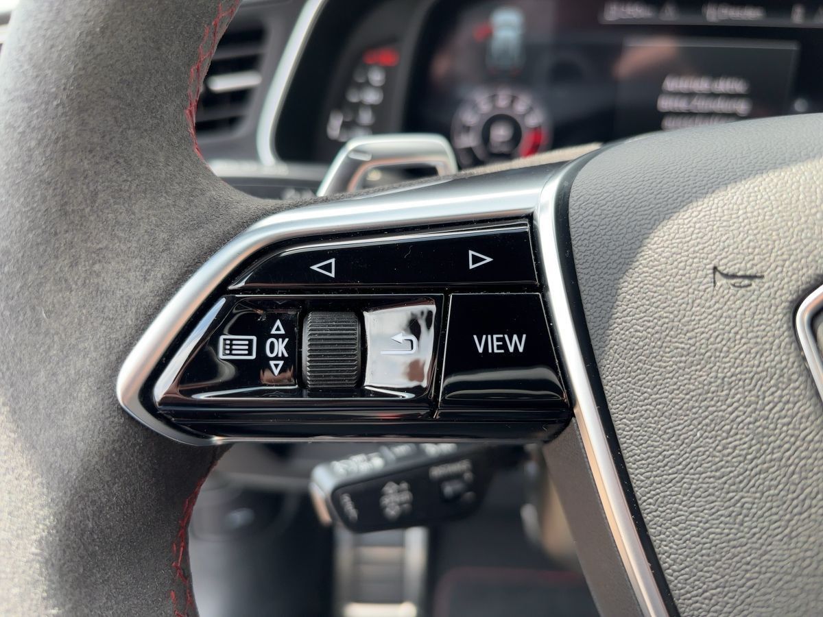 Audi RS 6 Avant 4.0 TFSI Q. Navi LED Standhzg. AHZV