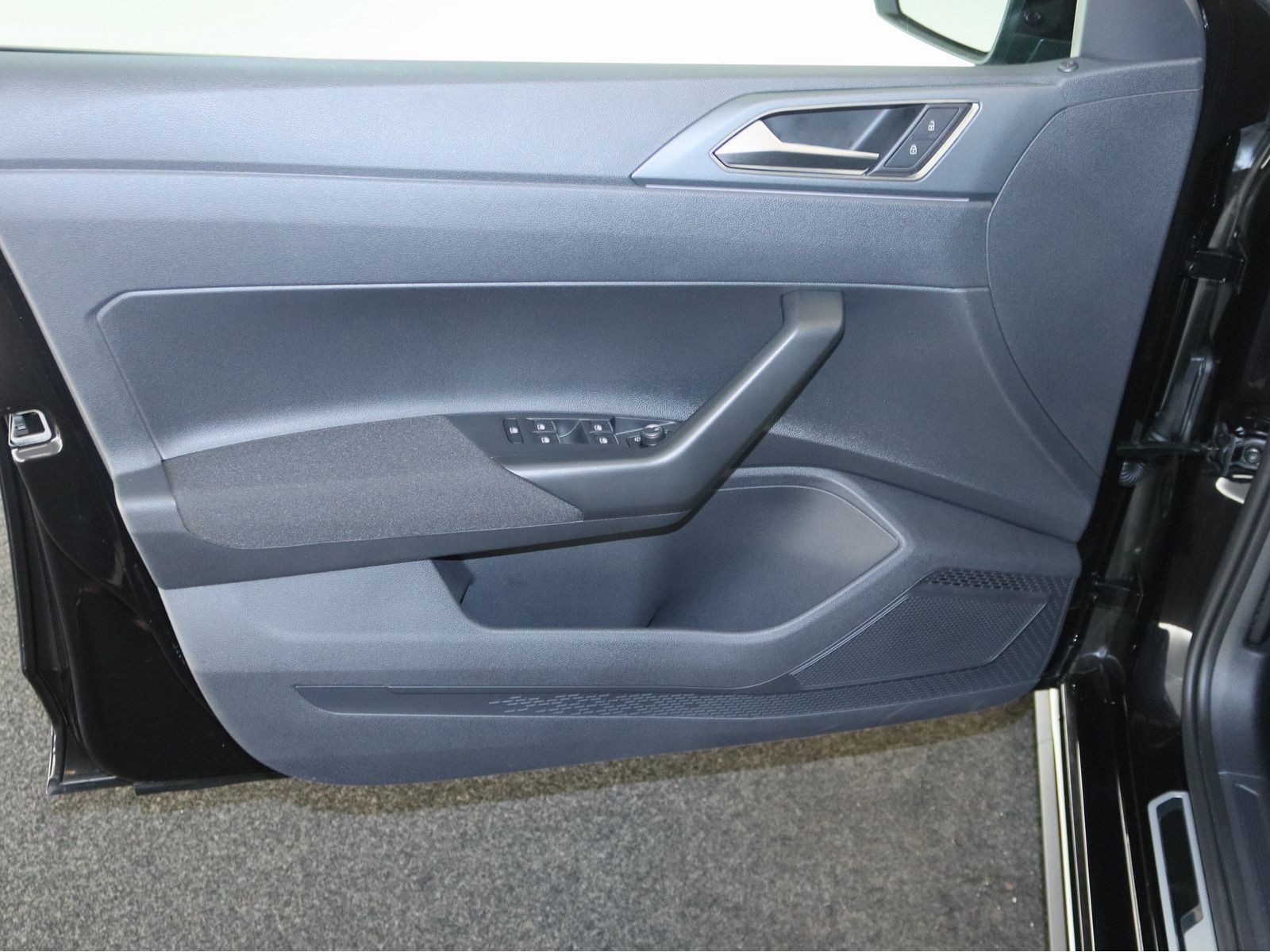 Volkswagen Polo 1.0 TSI R-Line MATRIX-LED ACC NAVI KAMERA