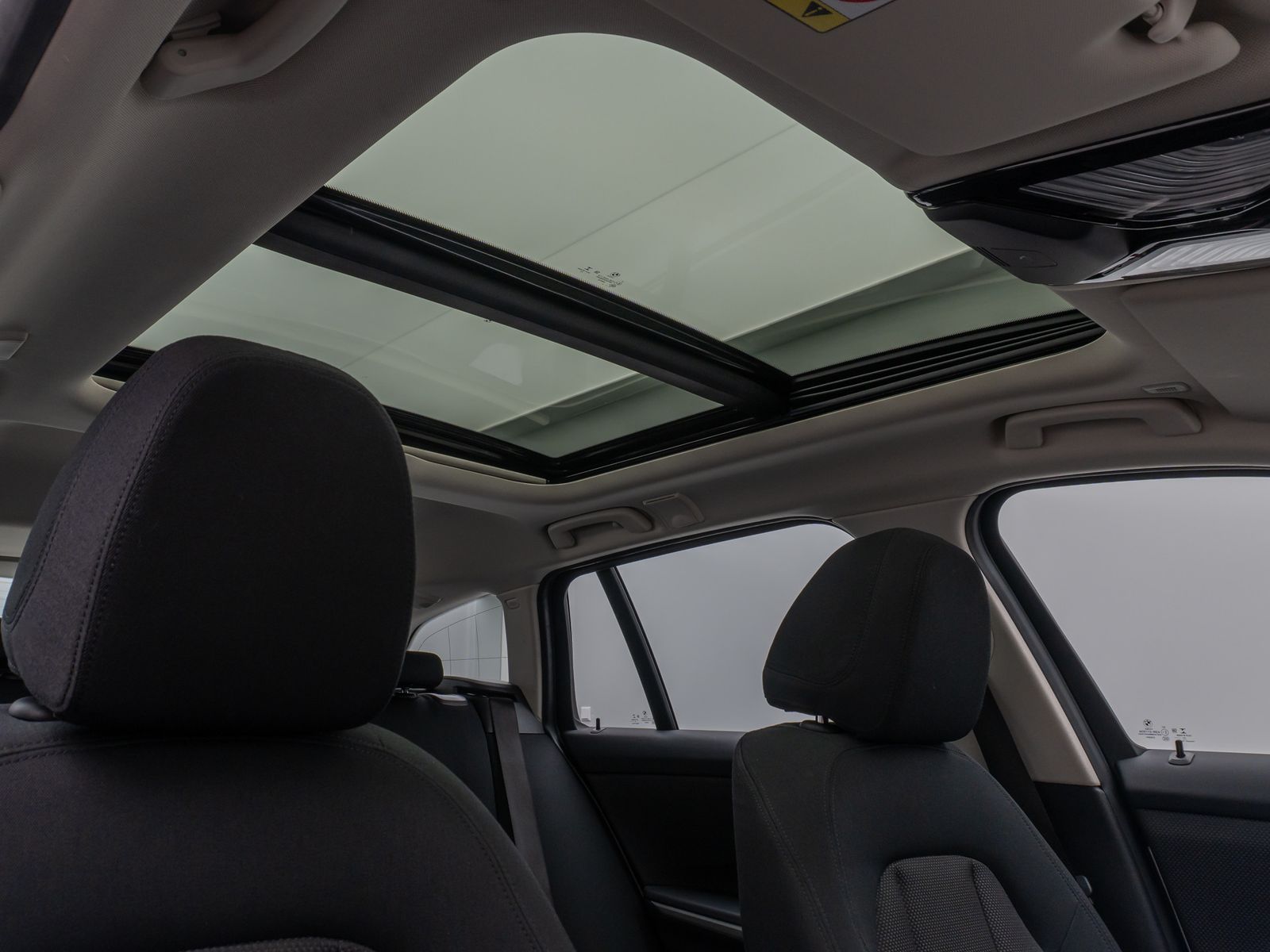 BMW 320d - Samsaru's Car Outlet