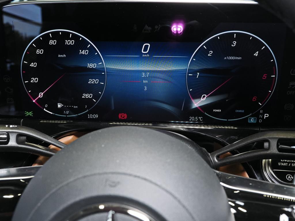 Mercedes-Benz E 450 d 4M AMG NIGHT PANO AHK 4D-SOUND HAL