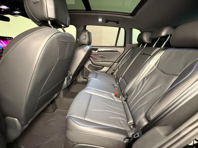 Volkswagen Tiguan TDI R-Line AHK 20Z Leder Pano Stand VOLL
