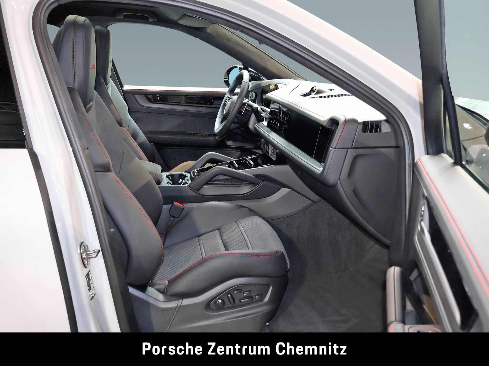 Porsche Cayenne GTS Coupé 4+1 Sitze;Sport-Design Pkt.;In