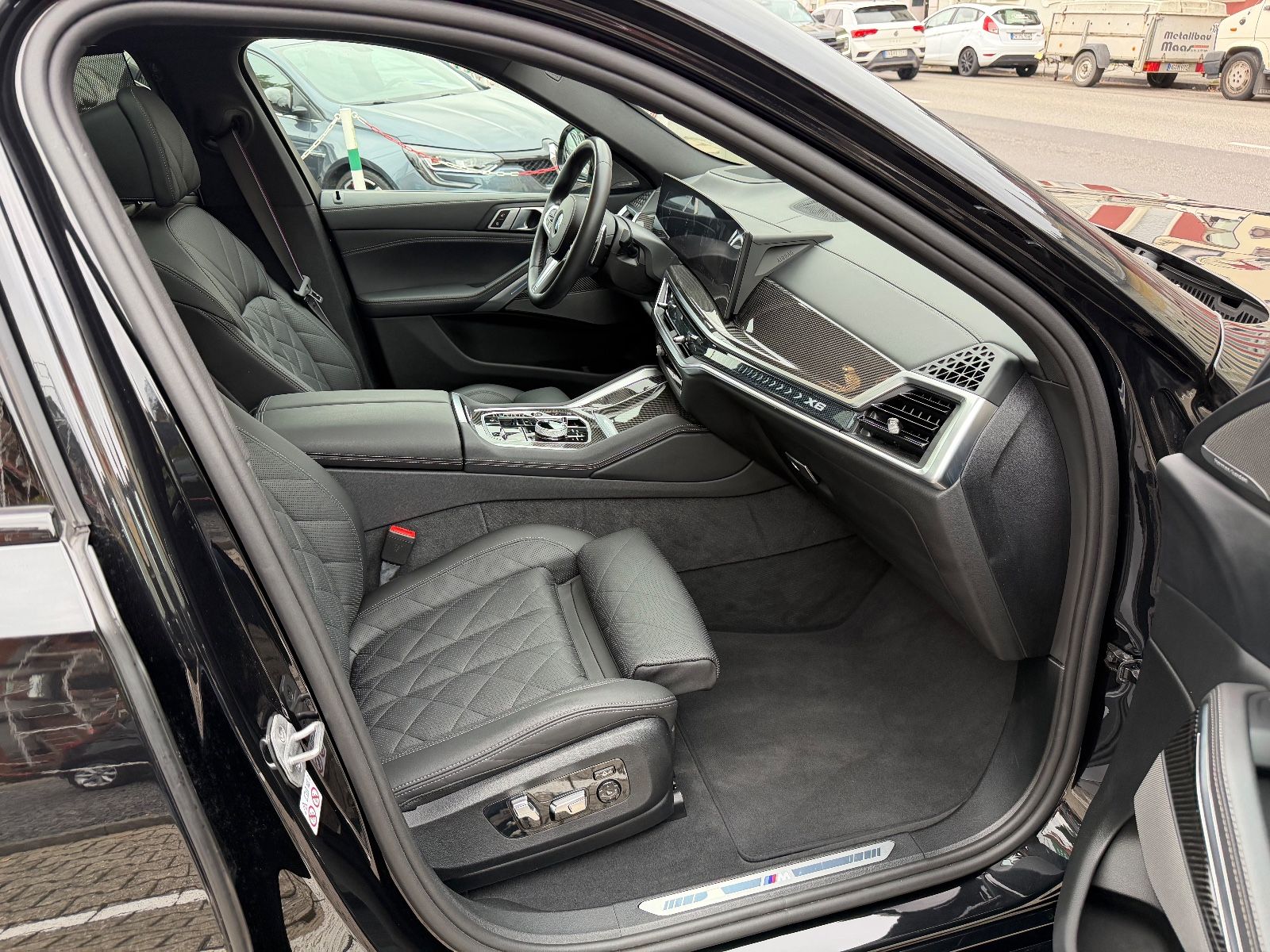 BMW X6 30 d xDrive M Sport ABSOLUT VOLL 22 ZOLL