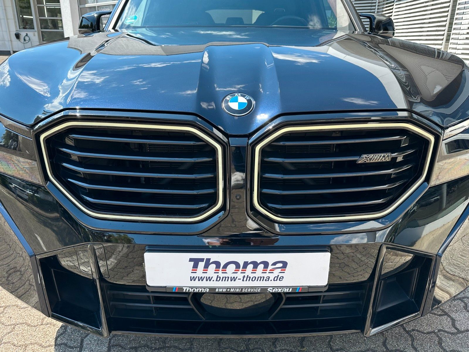 BMW XM 4.4 +Bowers/Wilkens +AHK +Multifunkt.sitze