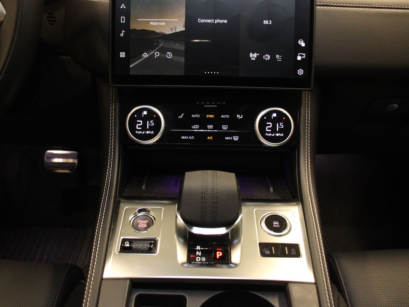 Jaguar F-Pace D300 R-Dynamic HSE AWD inkl. Winterkomple