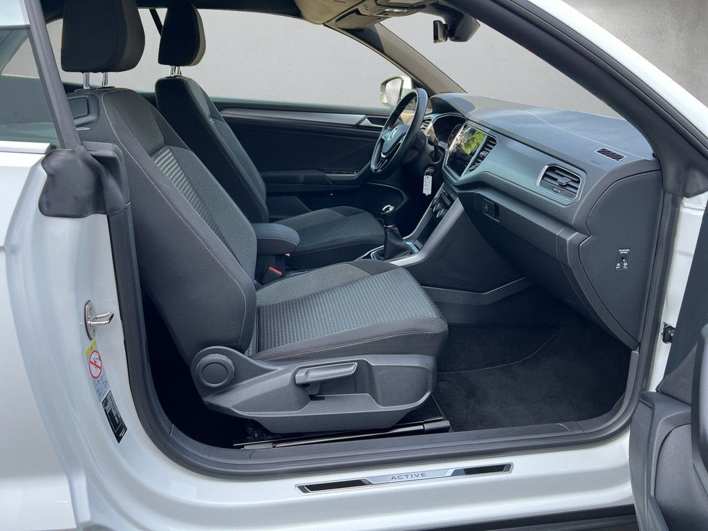 Volkswagen T-Roc Cabriolet 1.0 TSI Active - Samsaru's Car Outlet