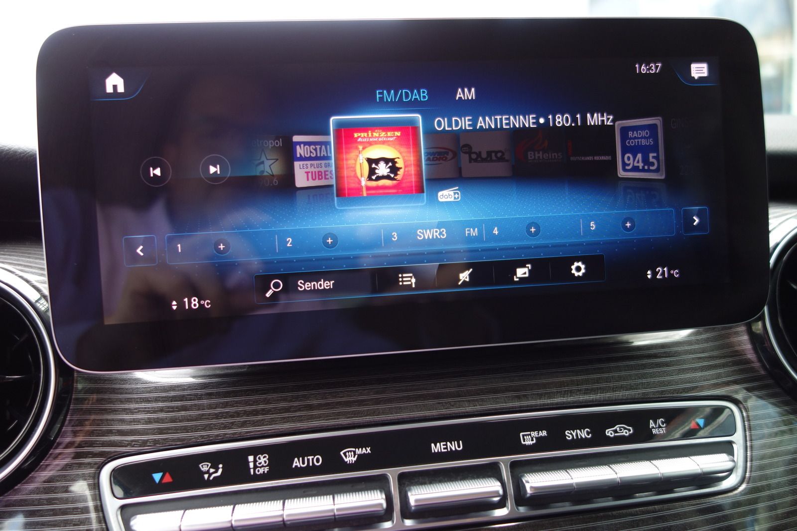 Mercedes-Benz V 300 d 4Mat Lang LED/MBUX/LEDER/eHECKTÜR/2xsTÜR