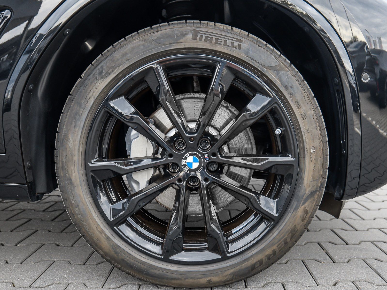 BMW X4 xDrive30d M Sport PANO ACC AHK RFK NAVI LED