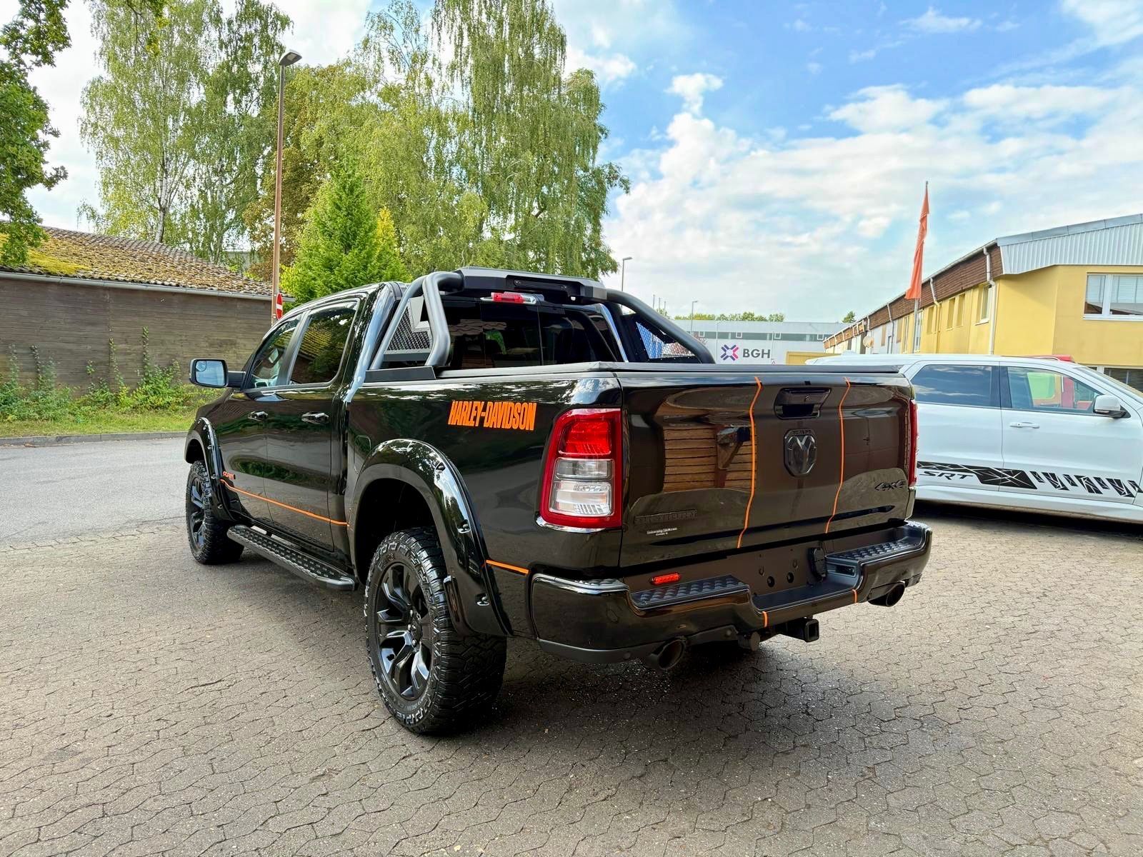 Dodge V8*OFFROAD*LIFT*BÜGEL*LED*4X4*NAVI*AHK*GARANTIE
