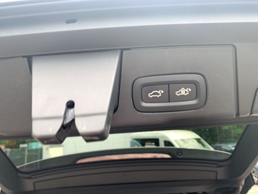 Volvo XC60 T6 AWD Plug-in Hybrid Plus Dark