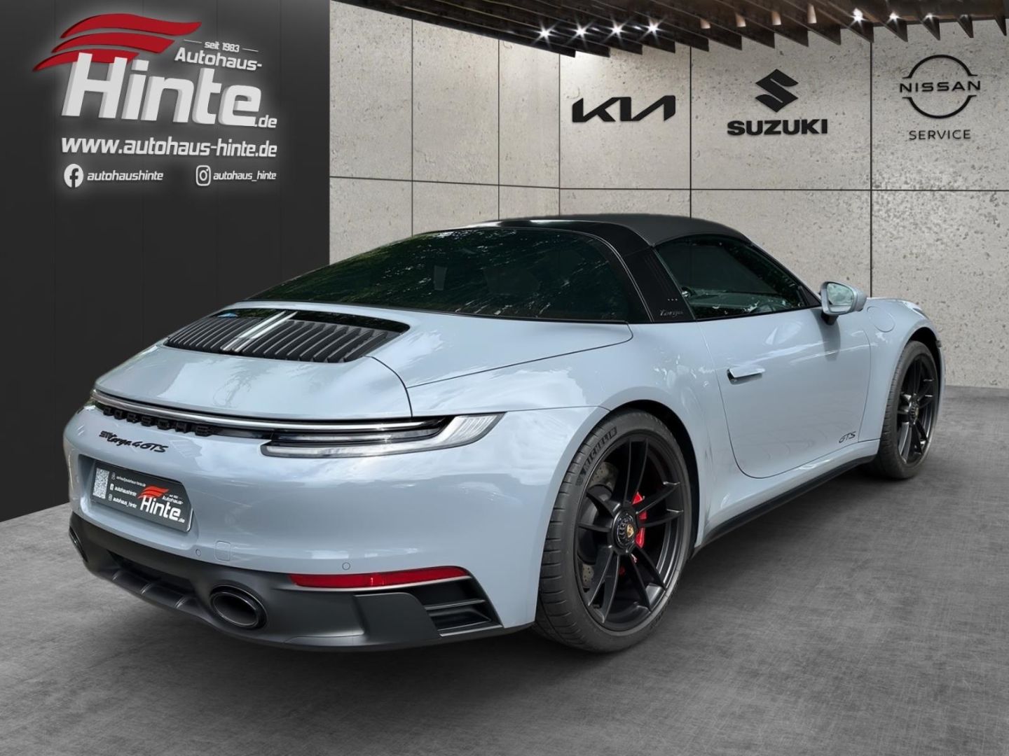 Porsche 911 Targa 4 GTS - Samsaru's Car Outlet