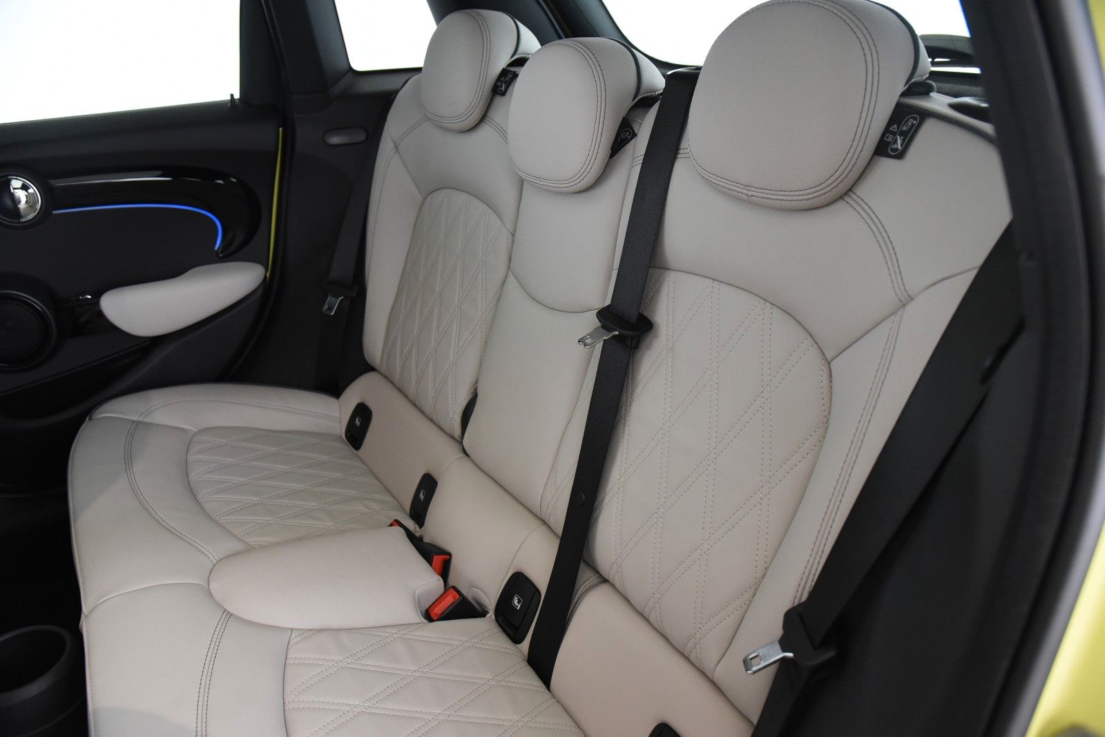 MINI Mini Cooper MINI Yours Trim - Samsaru's Car Outlet