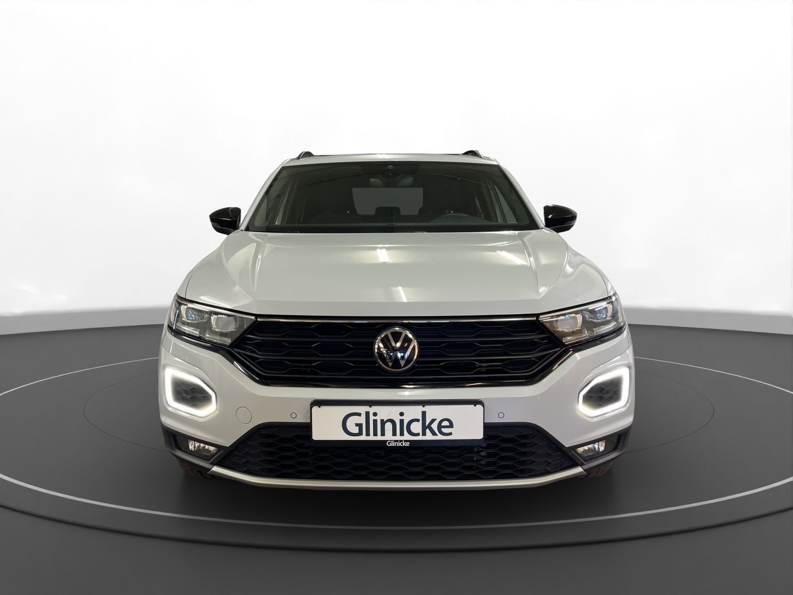 Volkswagen T-Roc 1.5 TSI Sport - Samsaru's Car Outlet