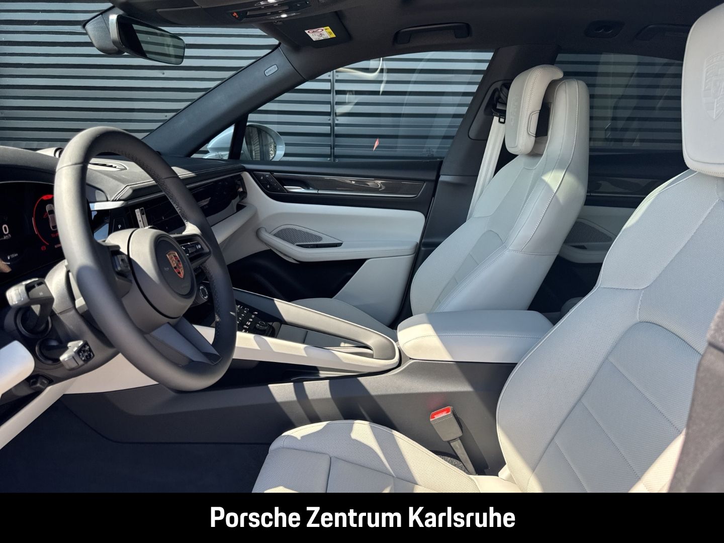 Porsche Macan 4S BOSE Panoramadach Rückfahrkamera LED