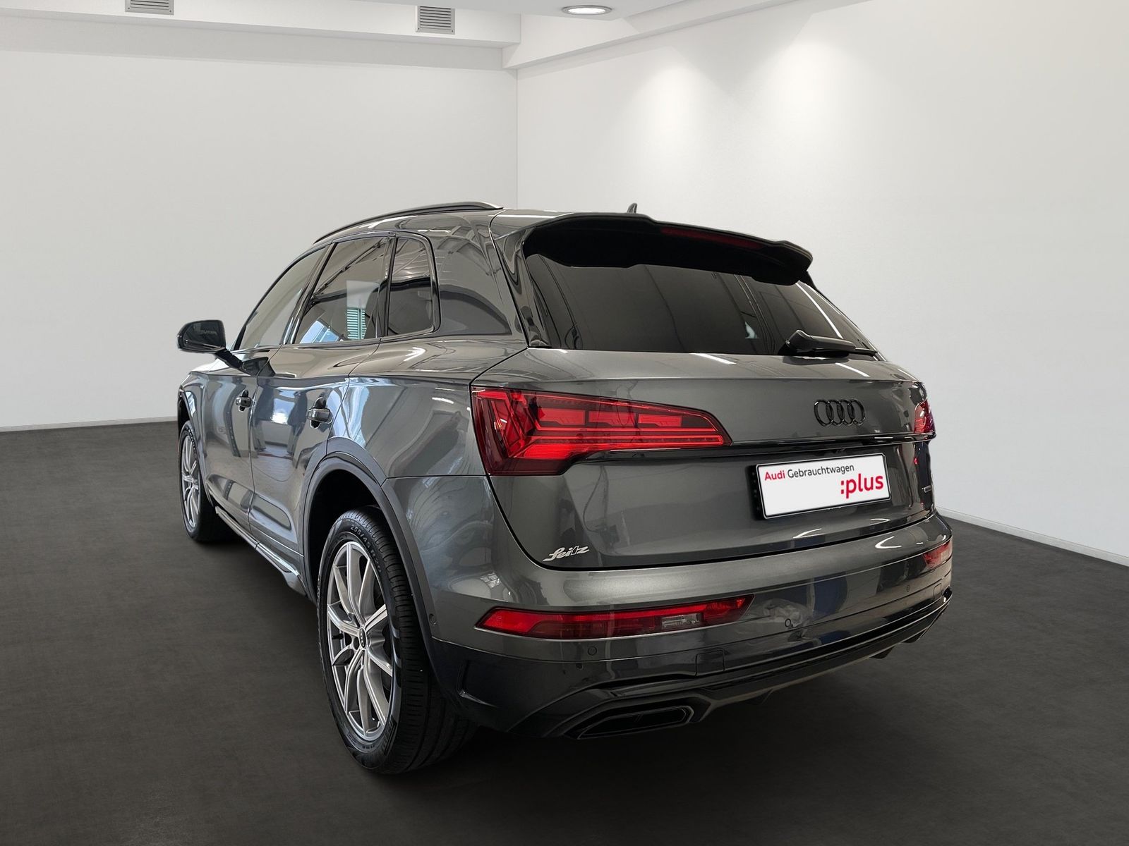Audi Q5 40 TDI quattro S line *AHK*MATRIX*PANO*
