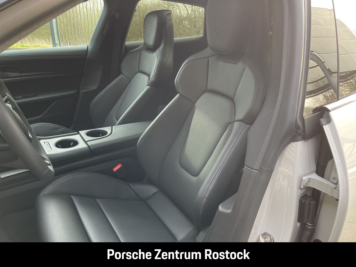 Porsche Taycan 4S Sport Turismo InnoDrive LED-Matrix